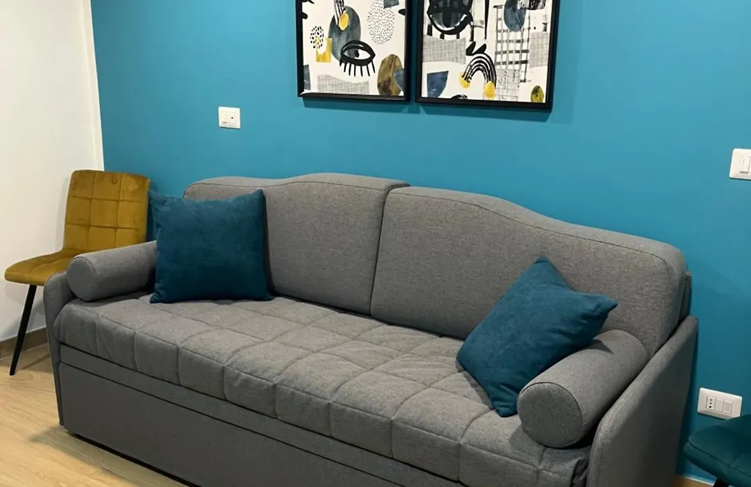 Luvystay-1